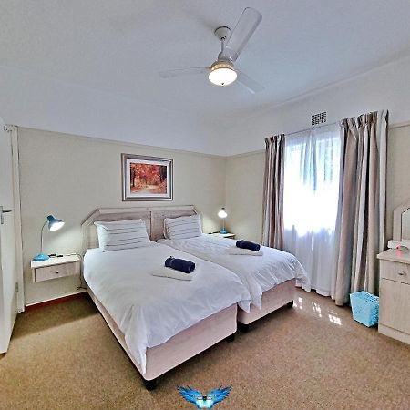 Fairway Holiday Accommodation Hermanus Bagian luar foto